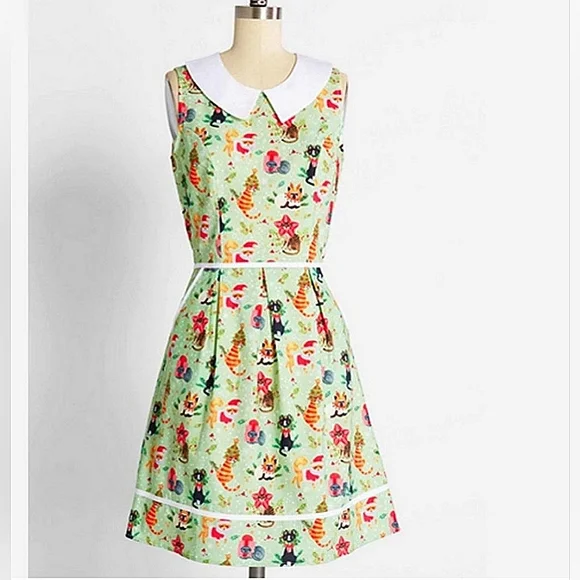 holiday cat dress Funny Christmas Dog & Cat dress- I Heart Christmas' with Candy Cane Heart main image 1